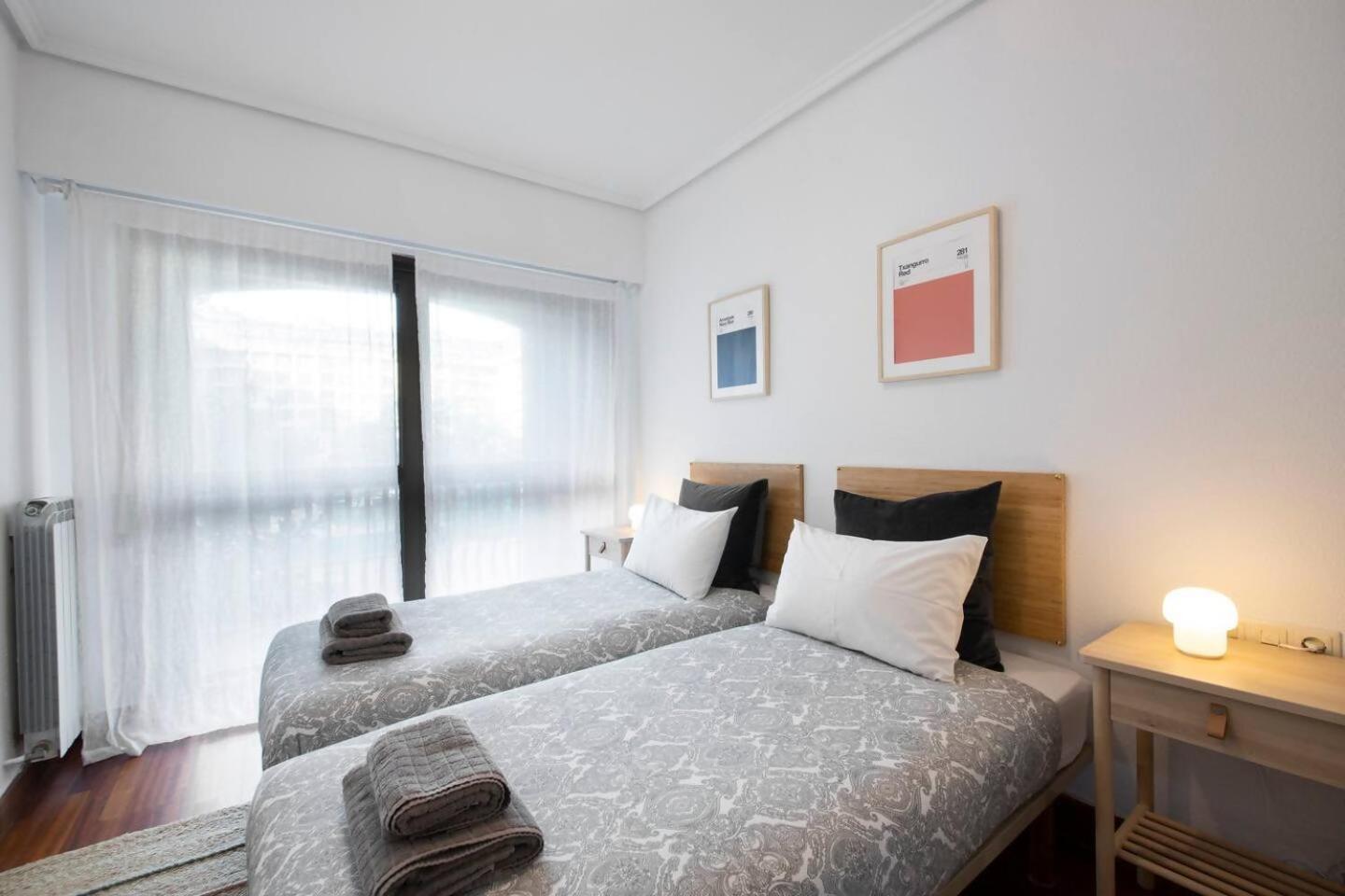 Apartamento Agradable Con Parking En Gros San Sebastian Exterior photo
